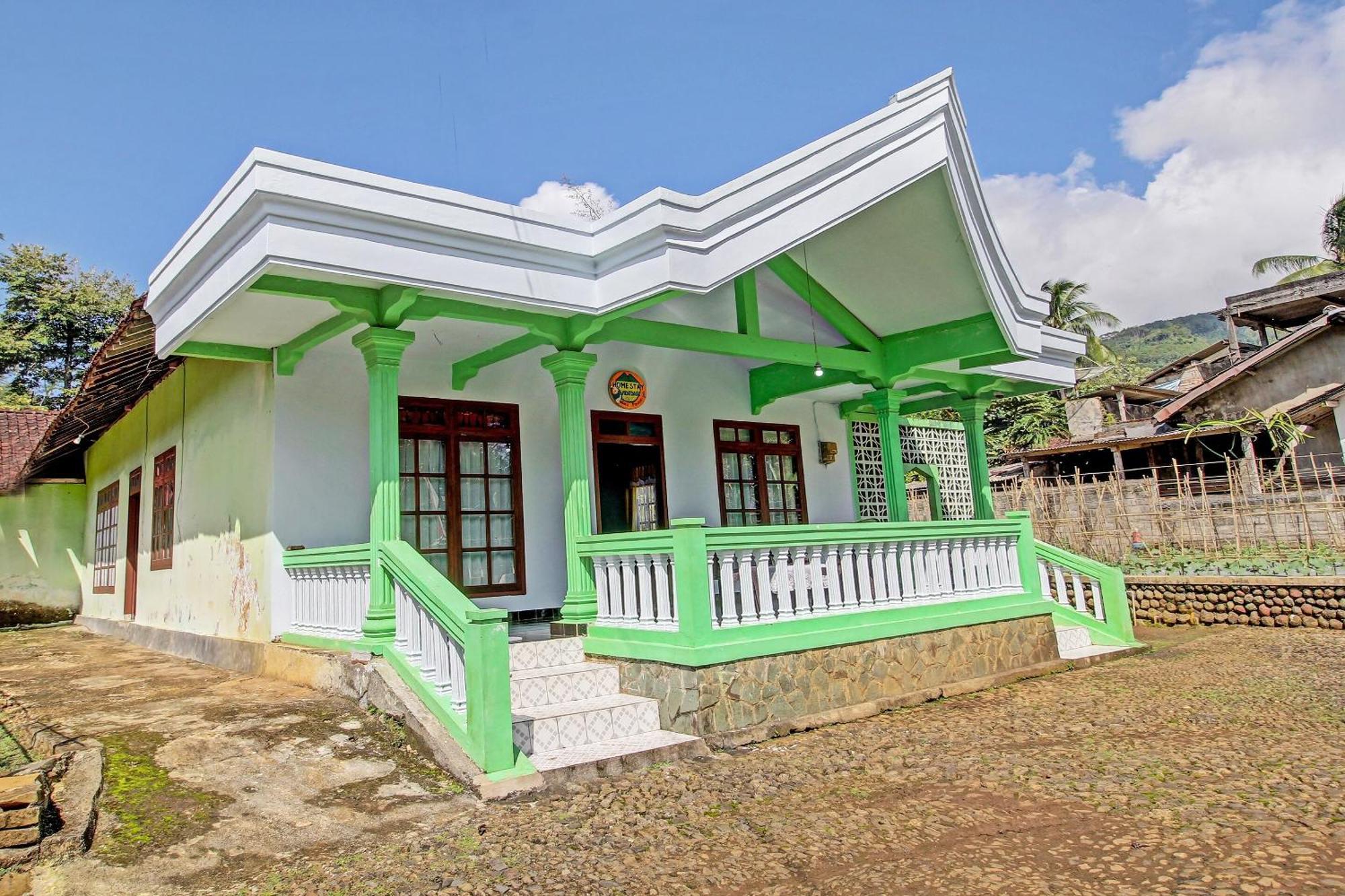 Spot On 91214 Desa Wisata Pandean Ξενοδοχείο Trenggalek Εξωτερικό φωτογραφία